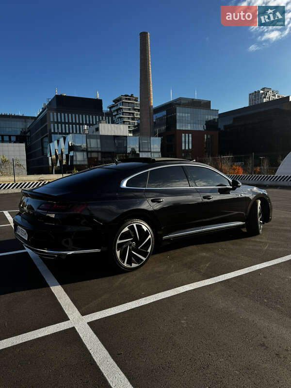 Лифтбек Volkswagen Arteon 2020 в Киеве