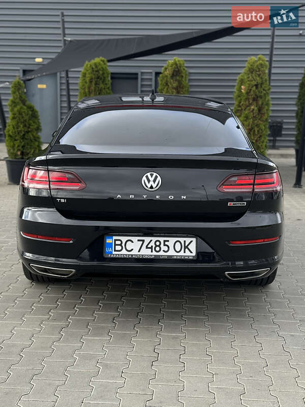 Лифтбек Volkswagen Arteon 2018 в Киеве