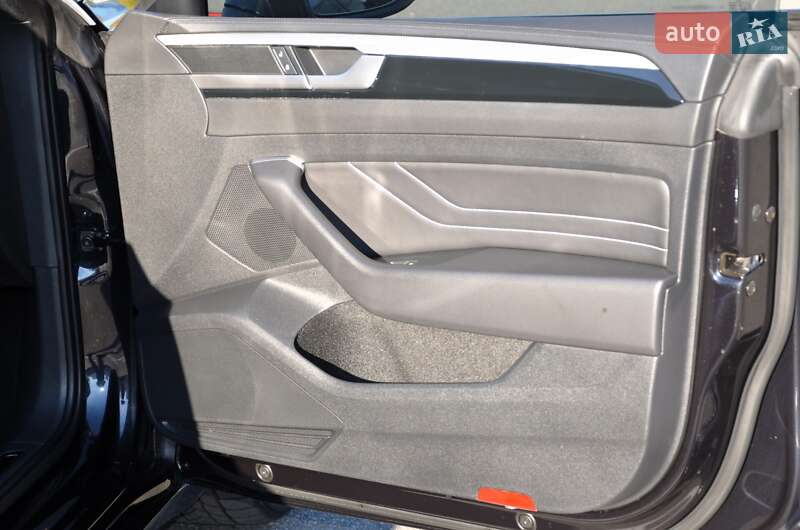 Лифтбек Volkswagen Arteon 2021 в Киеве