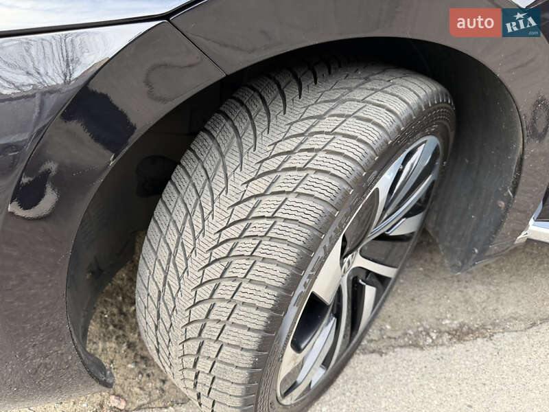 Лифтбек Volkswagen Arteon 2017 в Киеве