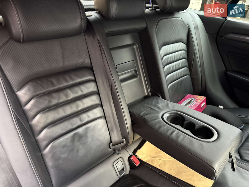 Лифтбек Volkswagen Arteon 2017 в Киеве