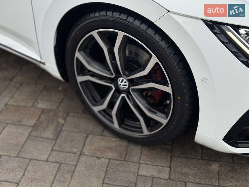 Лифтбек Volkswagen Arteon 2018 в Львове фото 12 Лифтбек Volkswagen Arteon 2018 в Львове