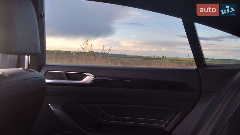 Ліфтбек Volkswagen Arteon 2023 в Хмельницькому