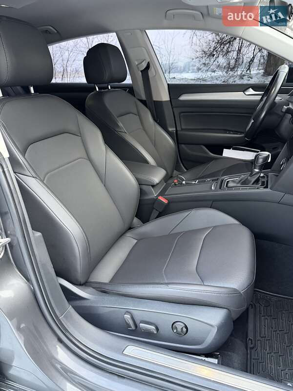 Лифтбек Volkswagen Arteon 2019 в Днепре