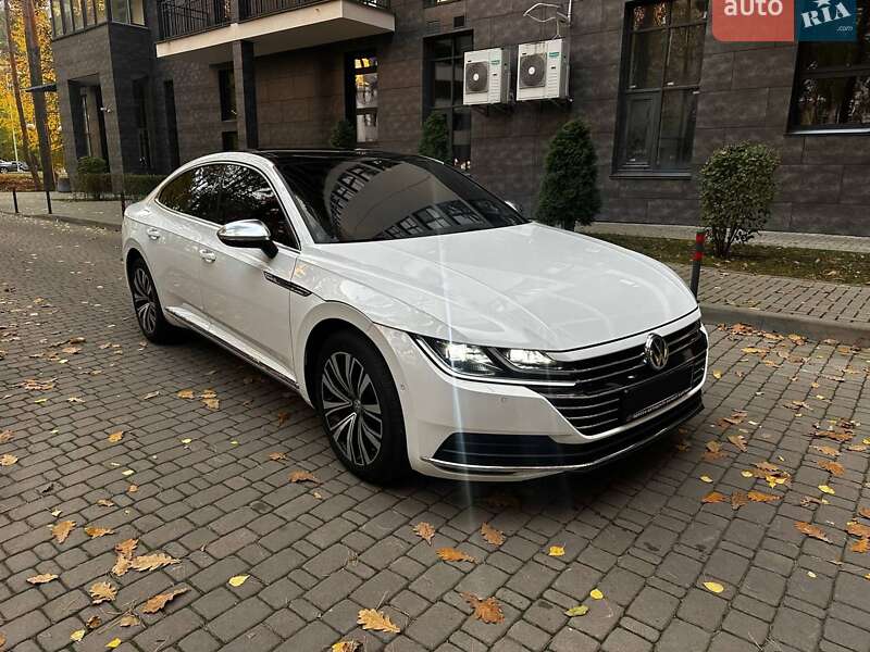 Лифтбек Volkswagen Arteon 2019 в Киеве