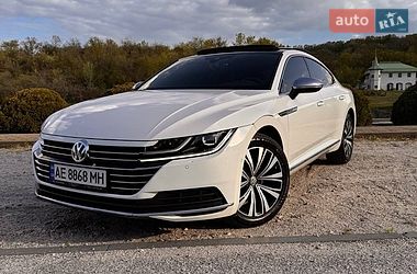 Ліфтбек Volkswagen Arteon 2019 в Дніпрі