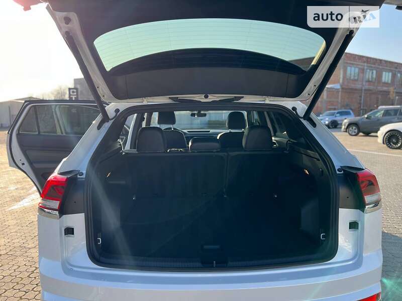Внедорожник / Кроссовер Volkswagen Atlas Cross Sport 2021 в Черновцах фото 10 Внедорожник / Кроссовер Volkswagen Atlas Cross Sport 2021 в Черновцах