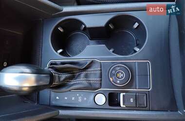 Позашляховик / Кросовер Volkswagen Atlas Cross Sport 2023 в 