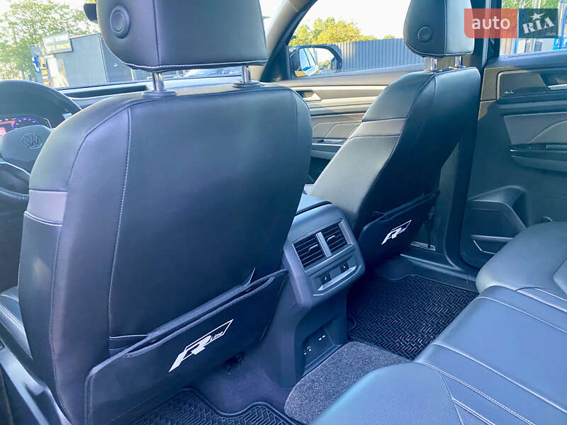 Внедорожник / Кроссовер Volkswagen Atlas Cross Sport 2020 в Днепре