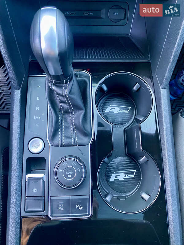 Внедорожник / Кроссовер Volkswagen Atlas Cross Sport 2020 в Днепре