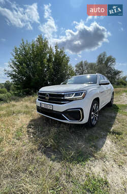 Позашляховик / Кросовер Volkswagen Atlas Cross Sport 2020 в Києві