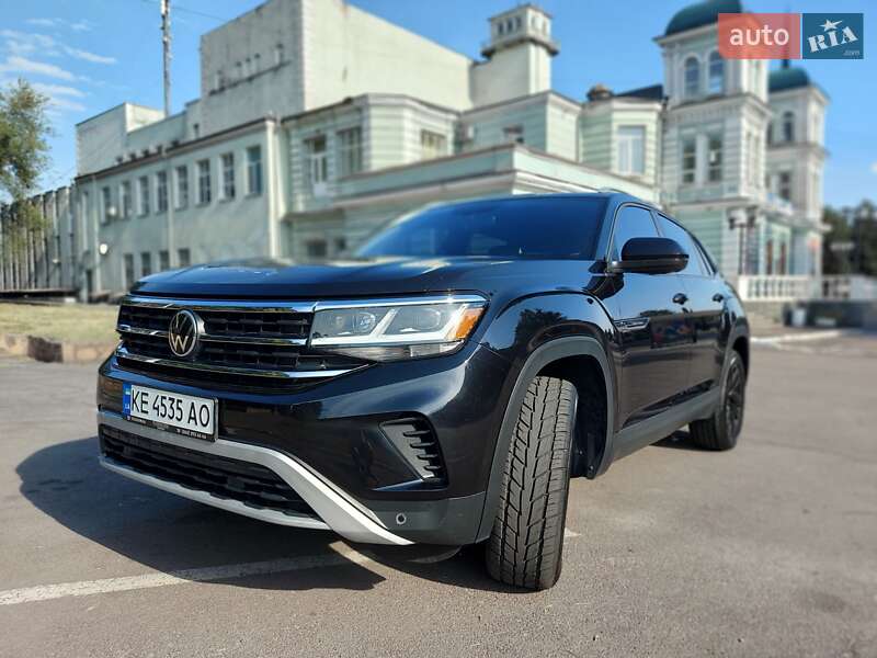 Позашляховик / Кросовер Volkswagen Atlas Cross Sport 2021 в Кам'янському