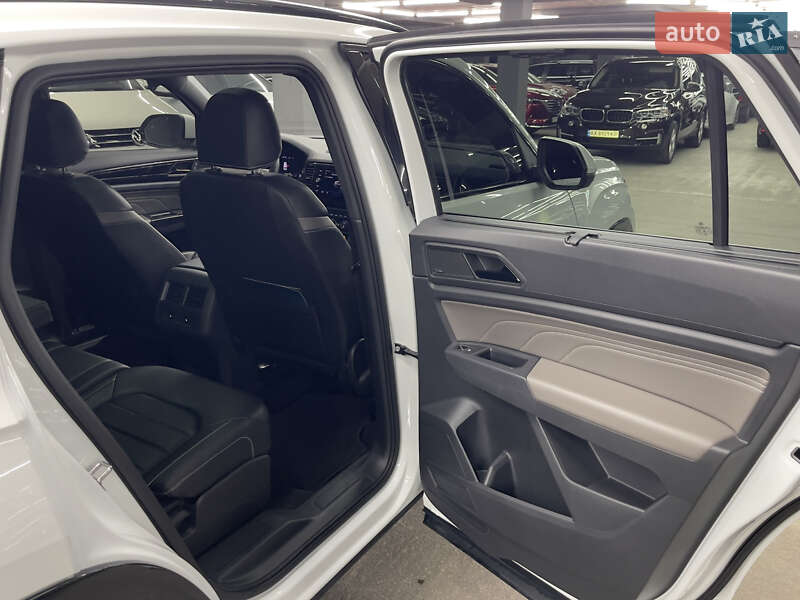 Внедорожник / Кроссовер Volkswagen Atlas Cross Sport 2021 в Харькове