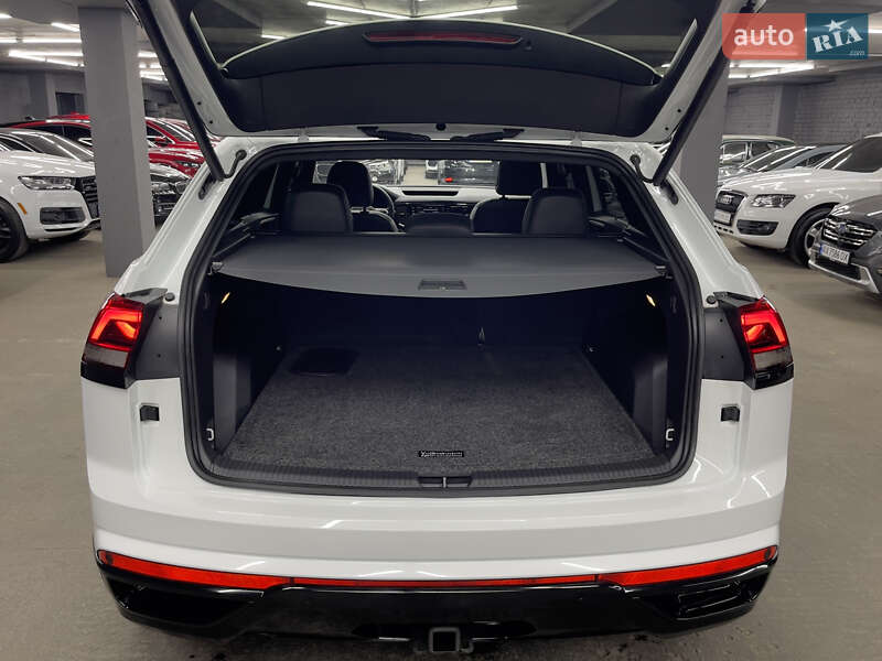 Внедорожник / Кроссовер Volkswagen Atlas Cross Sport 2021 в Харькове