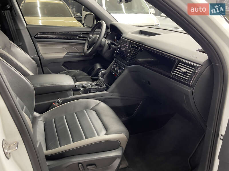Внедорожник / Кроссовер Volkswagen Atlas Cross Sport 2021 в Харькове