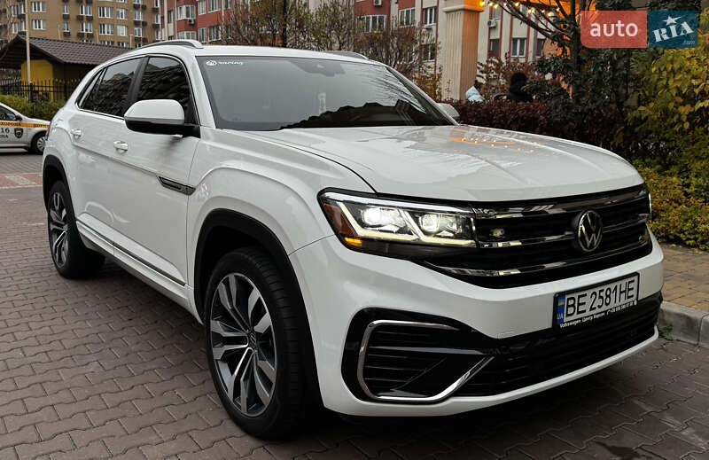Внедорожник / Кроссовер Volkswagen Atlas Cross Sport 2020 в Киеве фото 27 Внедорожник / Кроссовер Volkswagen Atlas Cross Sport 2020 в Киеве