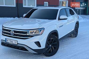 Позашляховик / Кросовер Volkswagen Atlas Cross Sport 2022 в Дубні