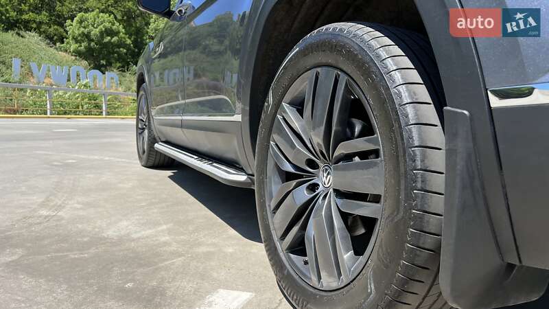 Внедорожник / Кроссовер Volkswagen Atlas 2018 в Одессе