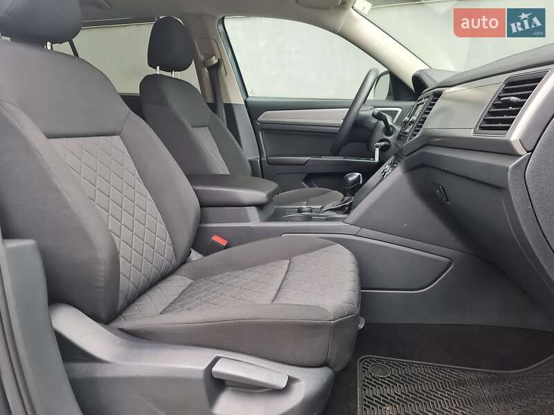 Внедорожник / Кроссовер Volkswagen Atlas 2017 в Львове