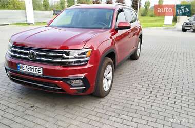 Внедорожник / Кроссовер Volkswagen Atlas 2017 в Кривом Роге