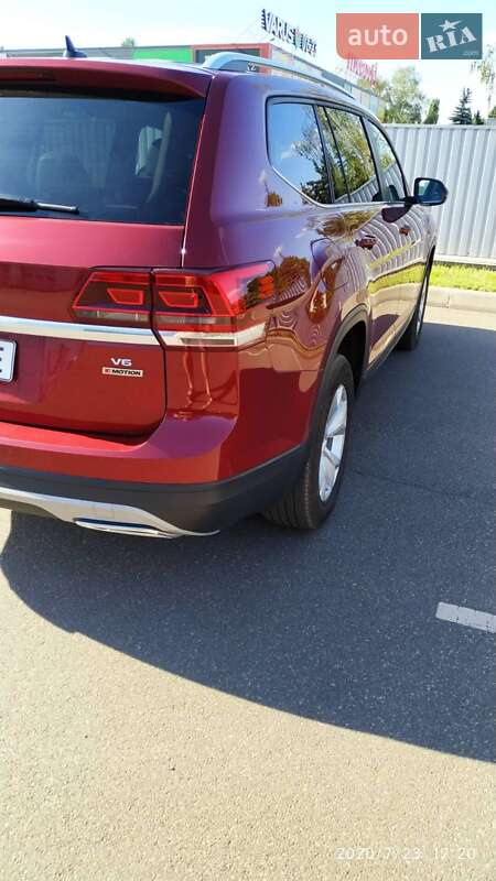 Внедорожник / Кроссовер Volkswagen Atlas 2017 в Кривом Роге