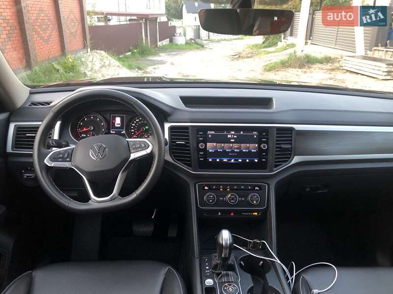 Позашляховик / Кросовер Volkswagen Atlas 2021 в Львові