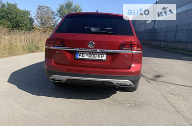 Позашляховик / Кросовер Volkswagen Atlas 2018 в Дніпрі