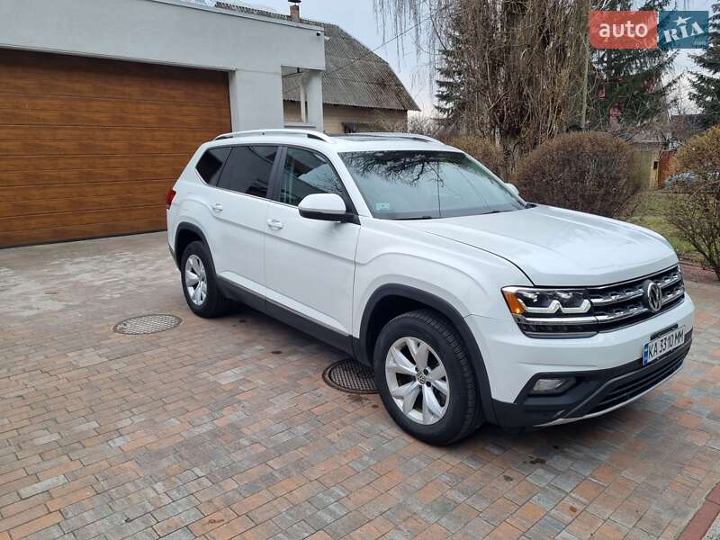 Внедорожник / Кроссовер Volkswagen Atlas 2017 в Киеве