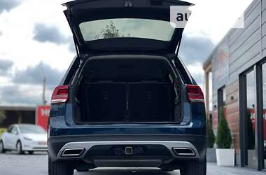 Позашляховик / Кросовер Volkswagen Atlas 2019 в Рівному