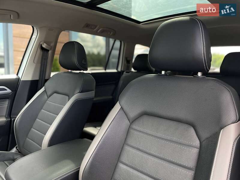 Внедорожник / Кроссовер Volkswagen Atlas 2021 в Ровно
