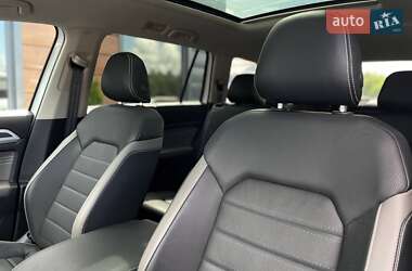 Внедорожник / Кроссовер Volkswagen Atlas 2021 в 