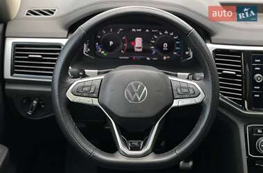 Внедорожник / Кроссовер Volkswagen Atlas 2021 в 