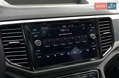 Внедорожник / Кроссовер Volkswagen Atlas 2021 в 