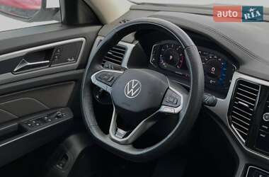 Внедорожник / Кроссовер Volkswagen Atlas 2021 в 