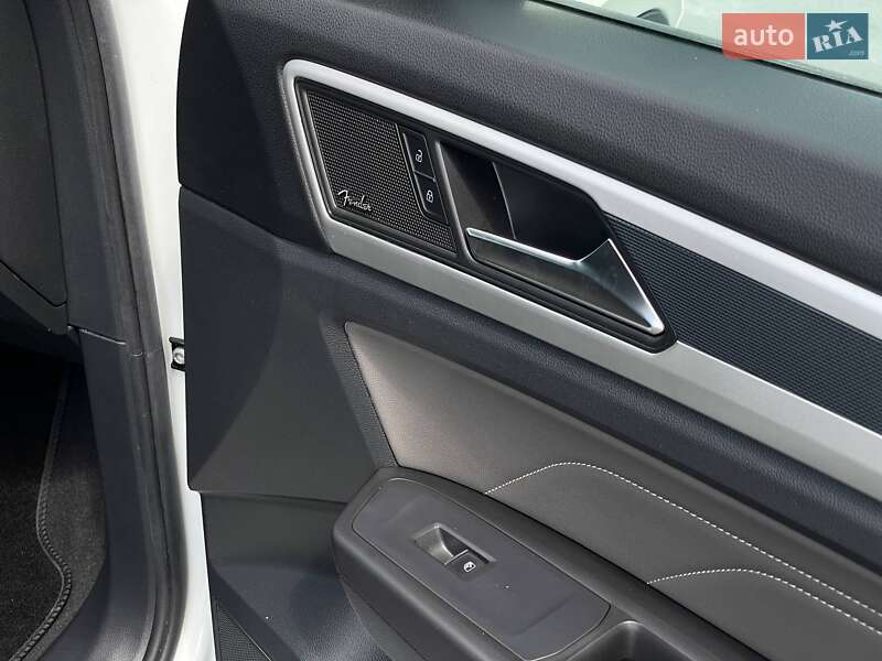 Внедорожник / Кроссовер Volkswagen Atlas 2021 в Ровно