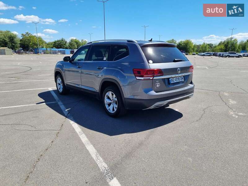 Внедорожник / Кроссовер Volkswagen Atlas 2017 в Днепре фото 3 Внедорожник / Кроссовер Volkswagen Atlas 2017 в Днепре
