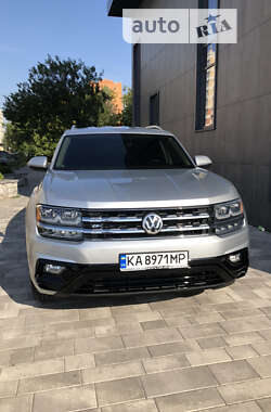 Позашляховик / Кросовер Volkswagen Atlas 2019 в Києві