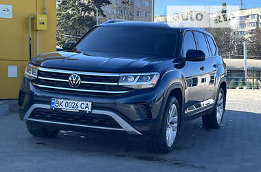 Позашляховик / Кросовер Volkswagen Atlas 2021 в Рівному