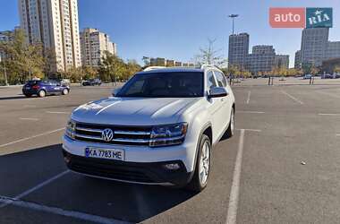 Позашляховик / Кросовер Volkswagen Atlas 2019 в Києві