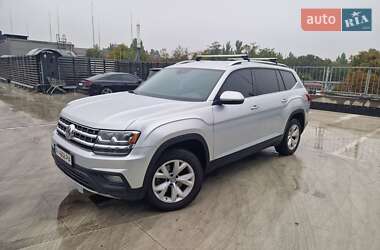 Внедорожник / Кроссовер Volkswagen Atlas 2017 в Киеве