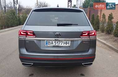 Внедорожник / Кроссовер Volkswagen Atlas 2021 в 