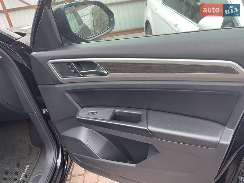 Внедорожник / Кроссовер Volkswagen Atlas 2018 в Броварах фото 19 Внедорожник / Кроссовер Volkswagen Atlas 2018 в Броварах