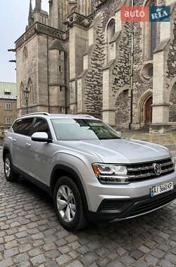 Внедорожник / Кроссовер Volkswagen Atlas 2017 в Киеве