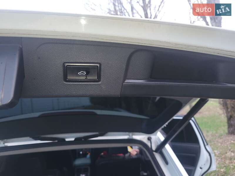 Позашляховик / Кросовер Volkswagen Atlas 2019 в Долинській