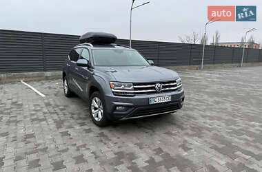 Позашляховик / Кросовер Volkswagen Atlas 2018 в 