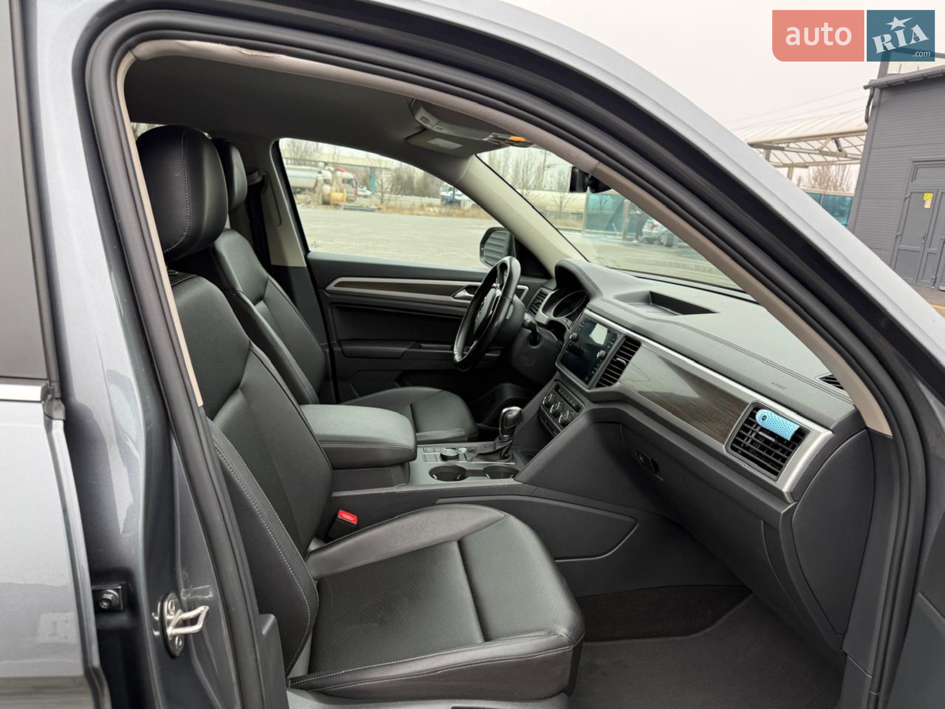 2018 Volkswagen Atlas - мініатюра 37