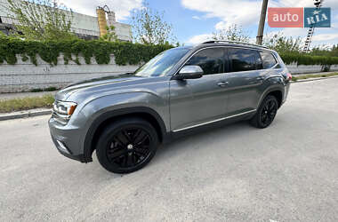 Внедорожник / Кроссовер Volkswagen Atlas 2018 в 