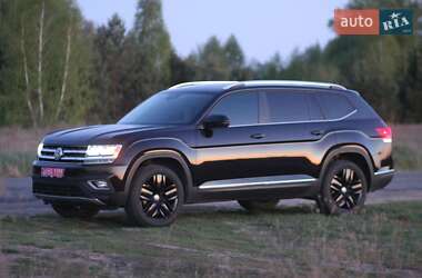 Позашляховик / Кросовер Volkswagen Atlas 2019 в 