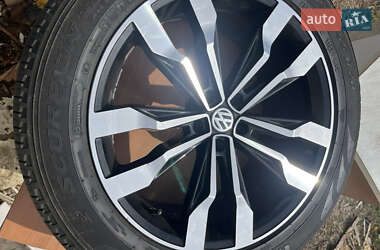Внедорожник / Кроссовер Volkswagen Atlas 2019 в 
