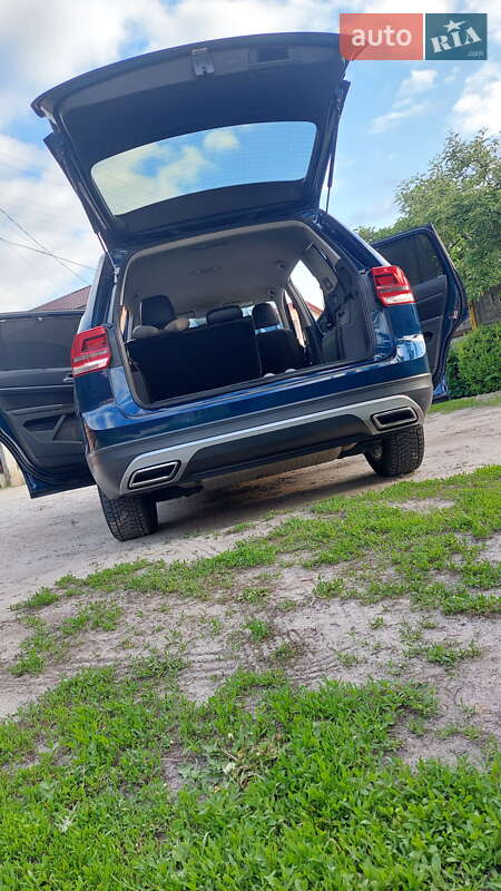 Внедорожник / Кроссовер Volkswagen Atlas 2017 в Василькове